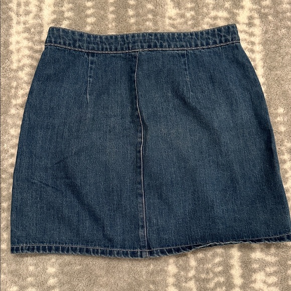 L'AGENCE Kris Blue Button-Front Mini Skirt - Picture 4 of 7